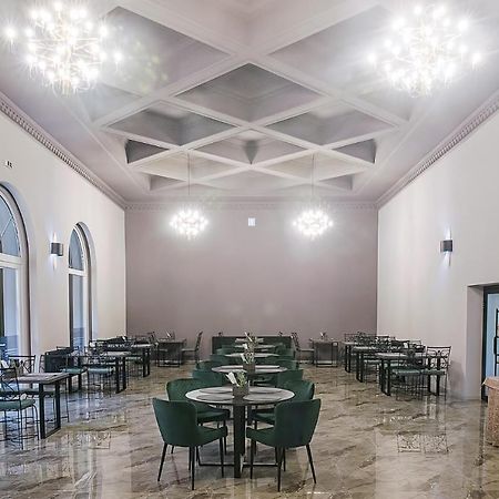 Hotel Corvin House Hunedoara Zewnętrze zdjęcie