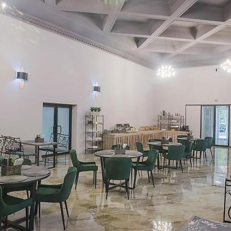 Hotel Corvin House Hunedoara Zewnętrze zdjęcie