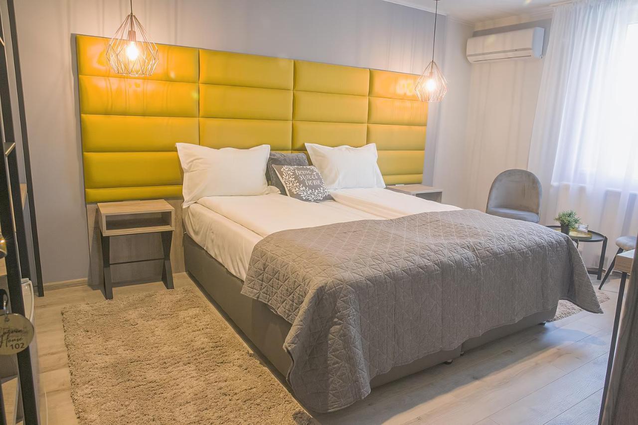 Hotel Corvin House Hunedoara Zewnętrze zdjęcie