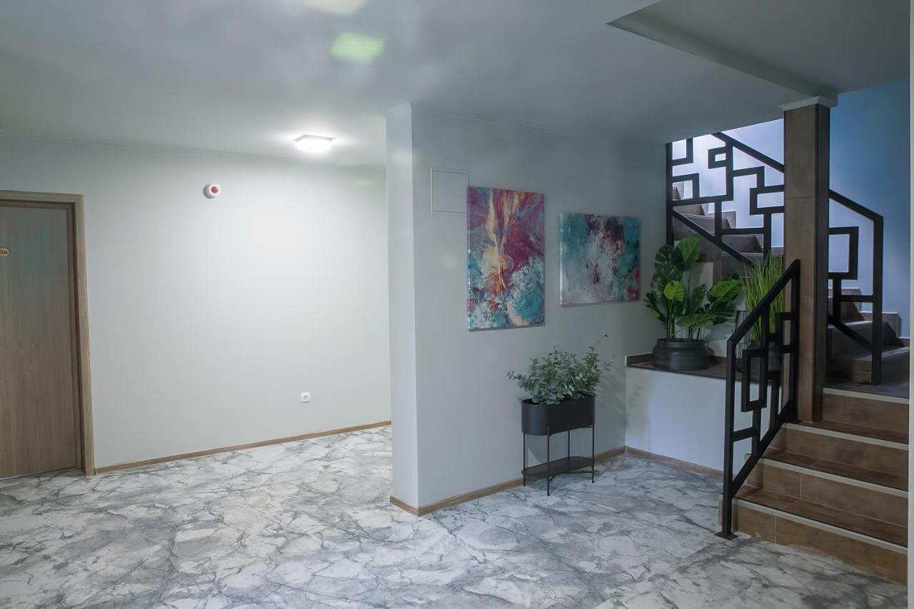 Hotel Corvin House Hunedoara Zewnętrze zdjęcie