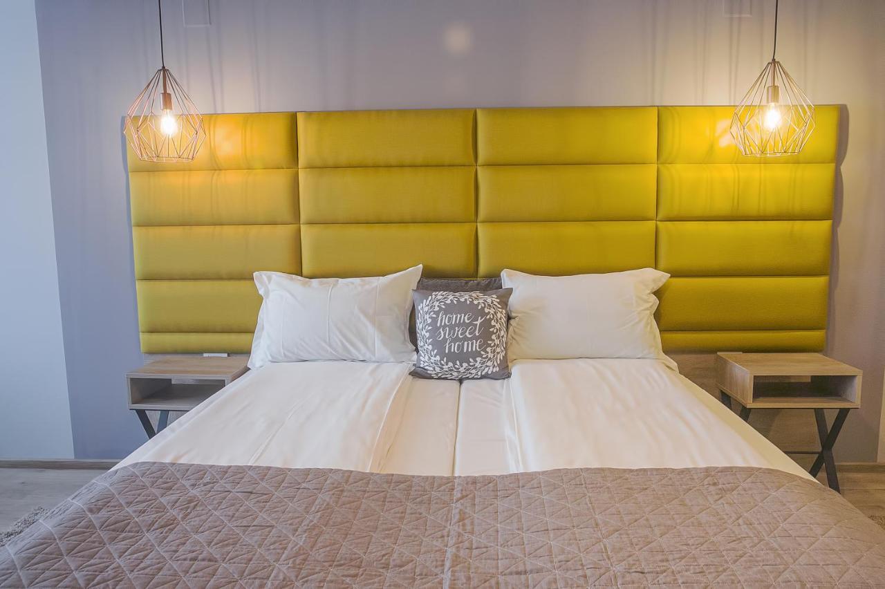 Hotel Corvin House Hunedoara Zewnętrze zdjęcie